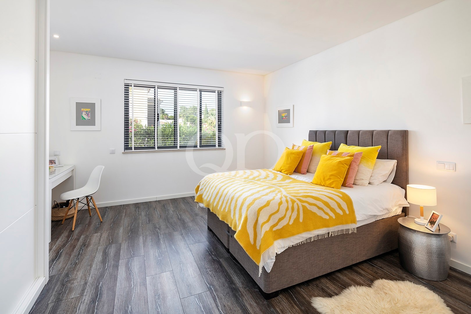 Moradia contemporânea em Varandas do Lago, Algarve - QP Savills