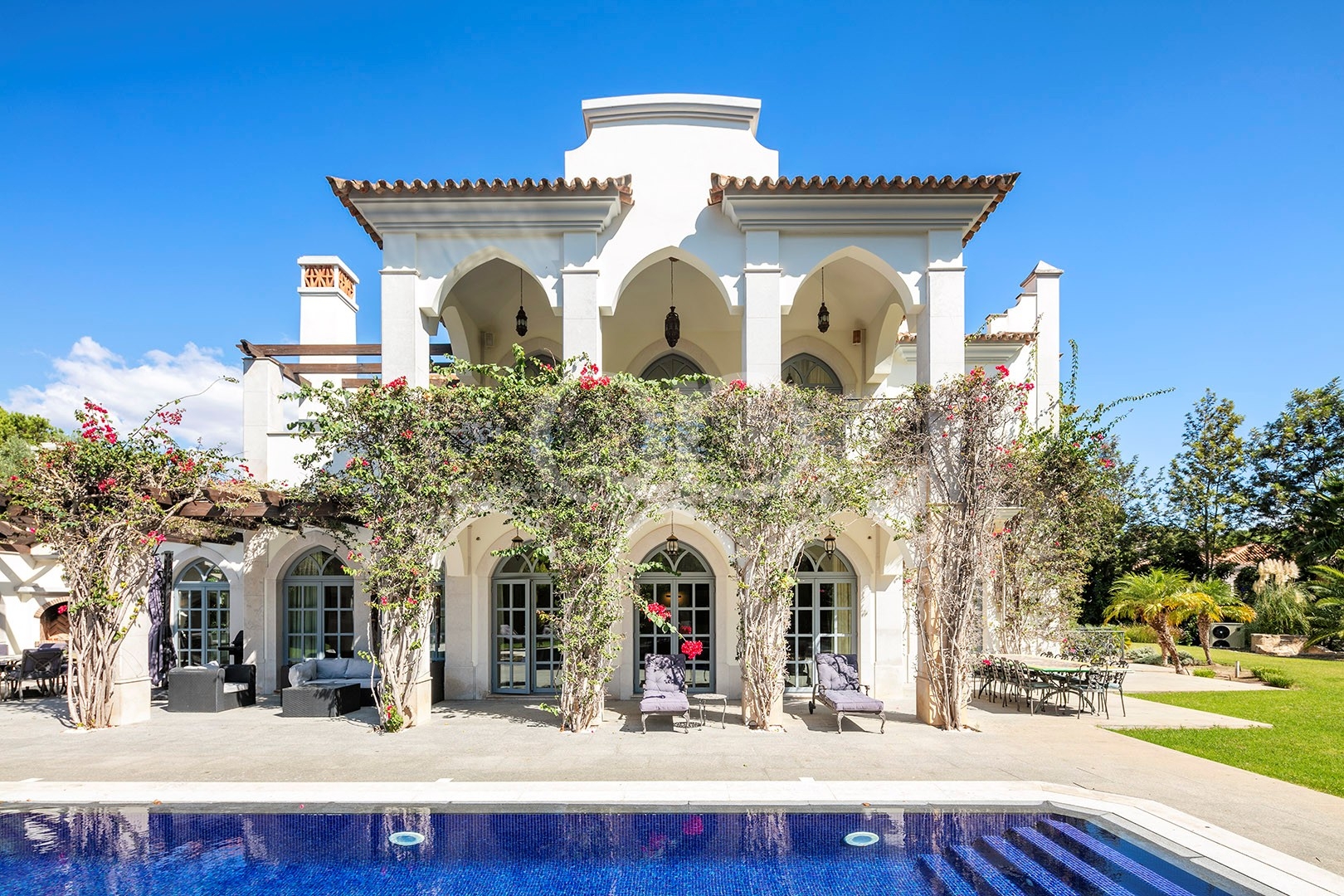 Distinctive Villa in Quinta do Lago, Algarve - QP Savills