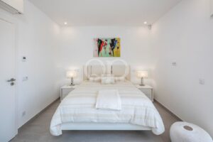 Contemporary Golf-Front Villa with Ocean Views in Lagos - QP Savills