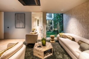 Moradia de luxo contemporânea com vista para o mar em Vale do Lobo - QP Savills