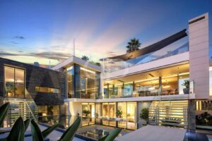 Moradia de luxo contemporânea com vista para o mar em Vale do Lobo - QP Savills
