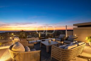 Moradia de luxo contemporânea com vista para o mar em Vale do Lobo - QP Savills