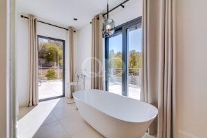 Moradia de luxo com vista para o mar em Loulé, Algarve - QP Savills