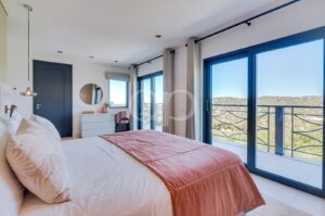 Moradia de luxo com vista para o mar em Loulé, Algarve - QP Savills