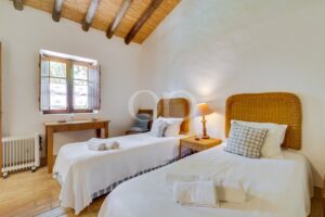 Reizvolle Villa in Hanglage mit Meerblick in Boliqueime – QP Savills