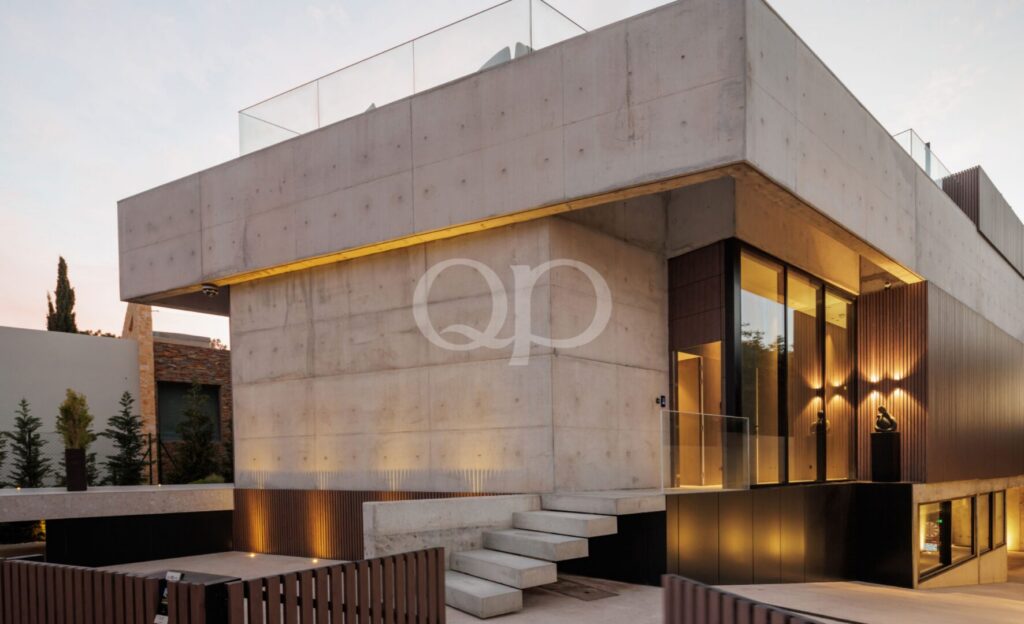 Architecturally Distinctive Villa with Sea & Golf Views in Vale do Lobo - QP Savills